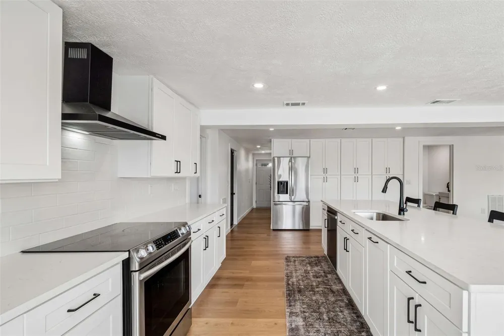 1166 CHANCELLOR DRIVE Holiday, FL 34690