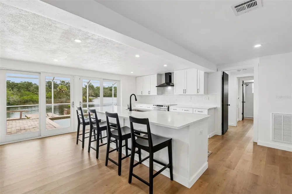 1166 CHANCELLOR DRIVE Holiday, FL 34690
