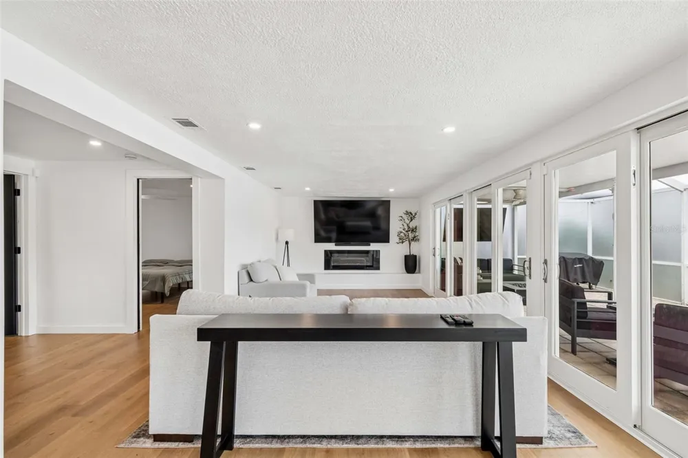 1166 CHANCELLOR DRIVE Holiday, FL 34690