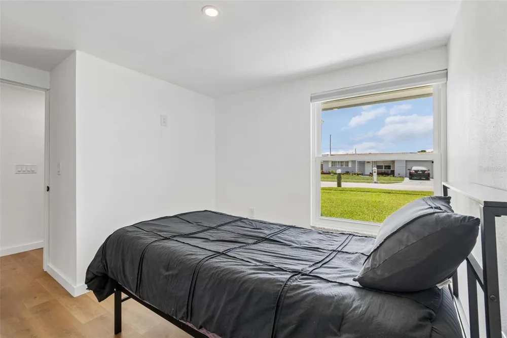 1166 CHANCELLOR DRIVE Holiday, FL 34690