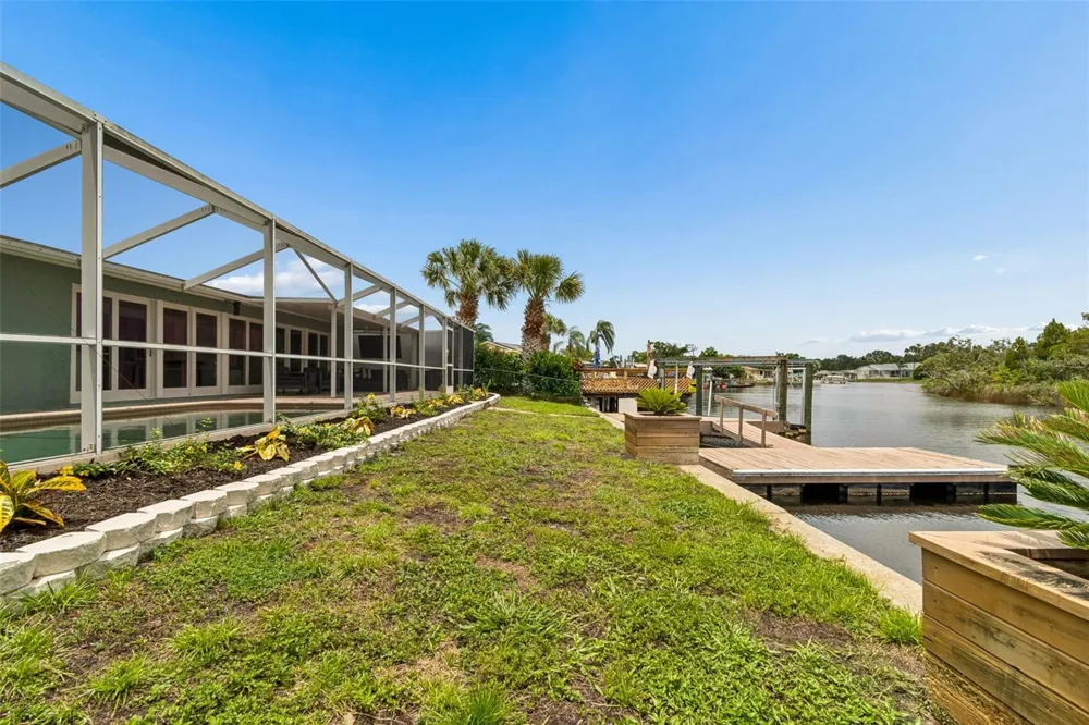 1166 CHANCELLOR DRIVE Holiday, FL 34690