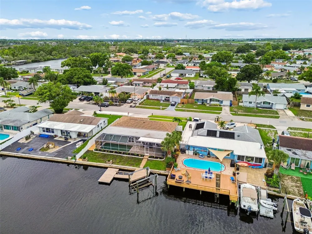 1166 CHANCELLOR DRIVE Holiday, FL 34690
