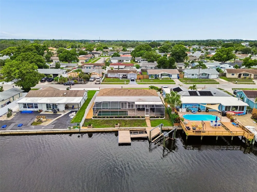 1166 CHANCELLOR DRIVE Holiday, FL 34690