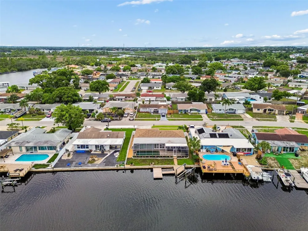 1166 CHANCELLOR DRIVE Holiday, FL 34690