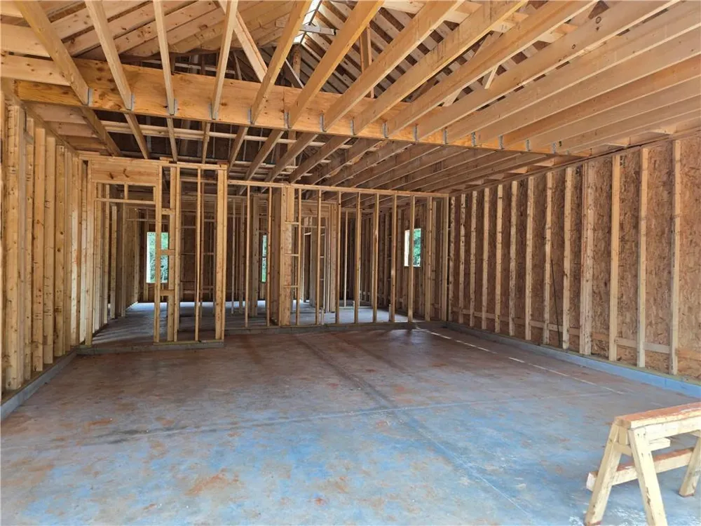 178 Preserve Trail Lavonia, GA 30553