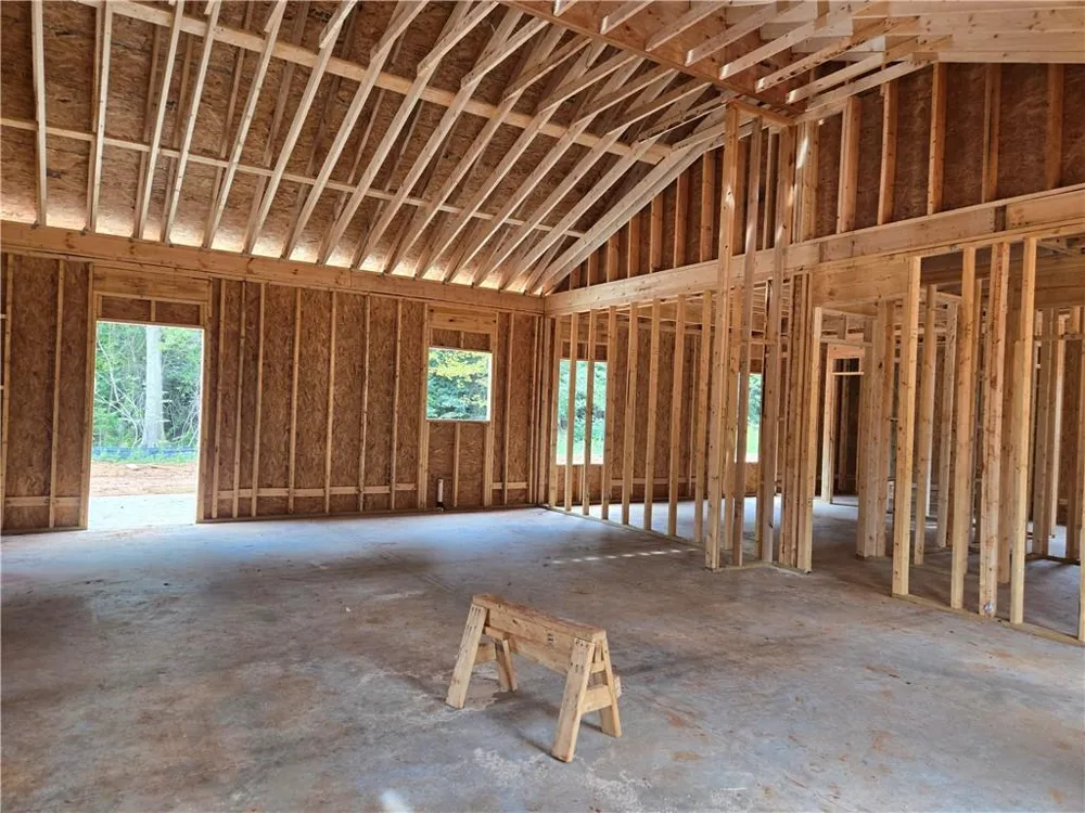 178 Preserve Trail Lavonia, GA 30553
