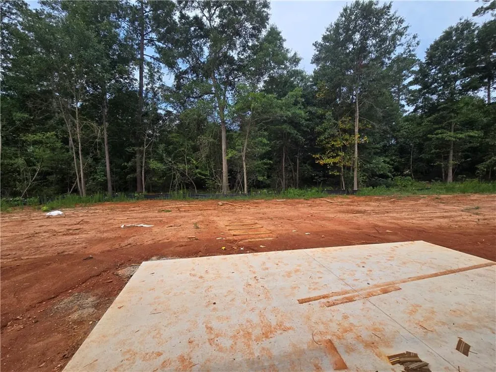 178 Preserve Trail Lavonia, GA 30553