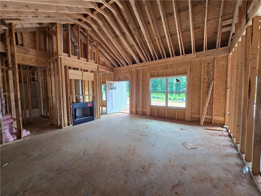 178 Preserve Trail Lavonia, GA 30553