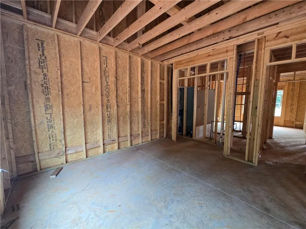 178 Preserve Trail Lavonia, GA 30553