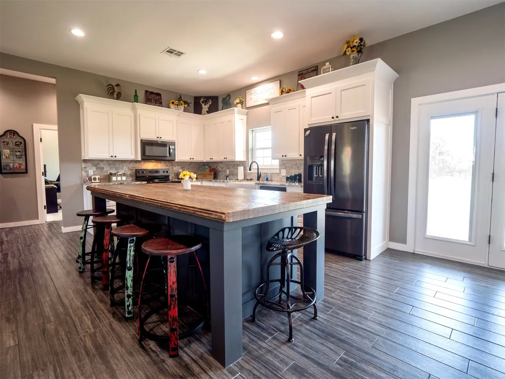 4663 Angler Circle Kingston, OK 73439