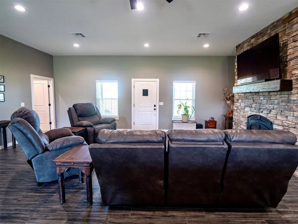 4663 Angler Circle Kingston, OK 73439