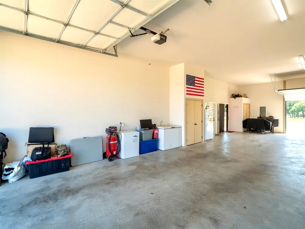 4663 Angler Circle Kingston, OK 73439