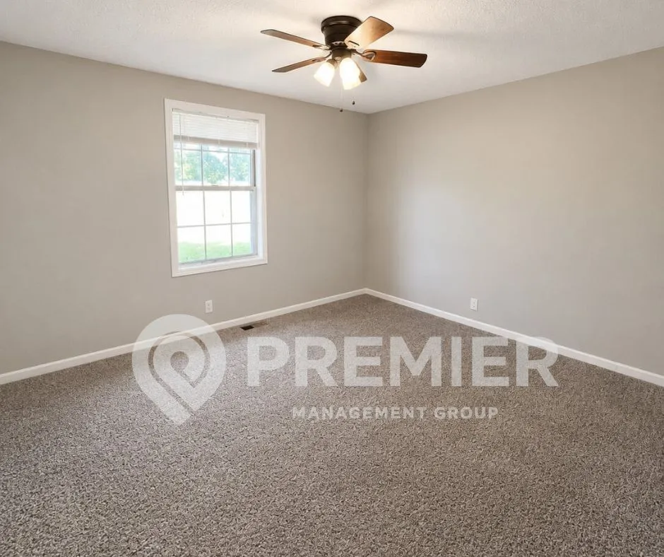 1611 Hartsville Pike Gallatin, TN 37066