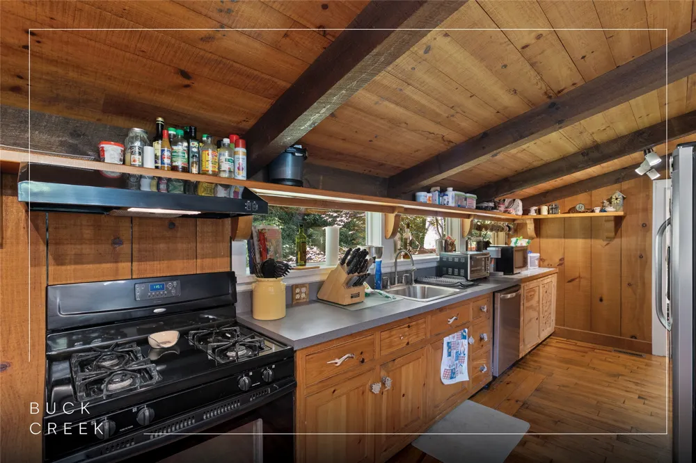 87 Buck Creek Church Road Highlands, NC 28741