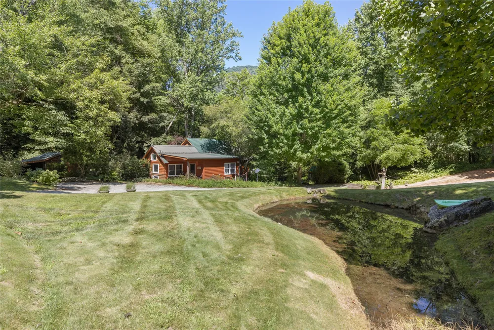 87 Buck Creek Church Road Highlands, NC 28741