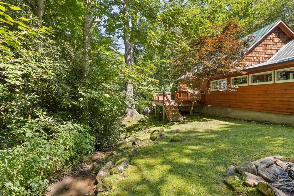 87 Buck Creek Church Road Highlands, NC 28741