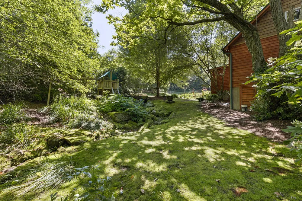 87 Buck Creek Church Road Highlands, NC 28741
