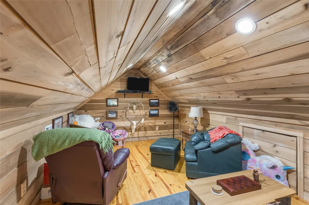 87 Buck Creek Church Road Highlands, NC 28741
