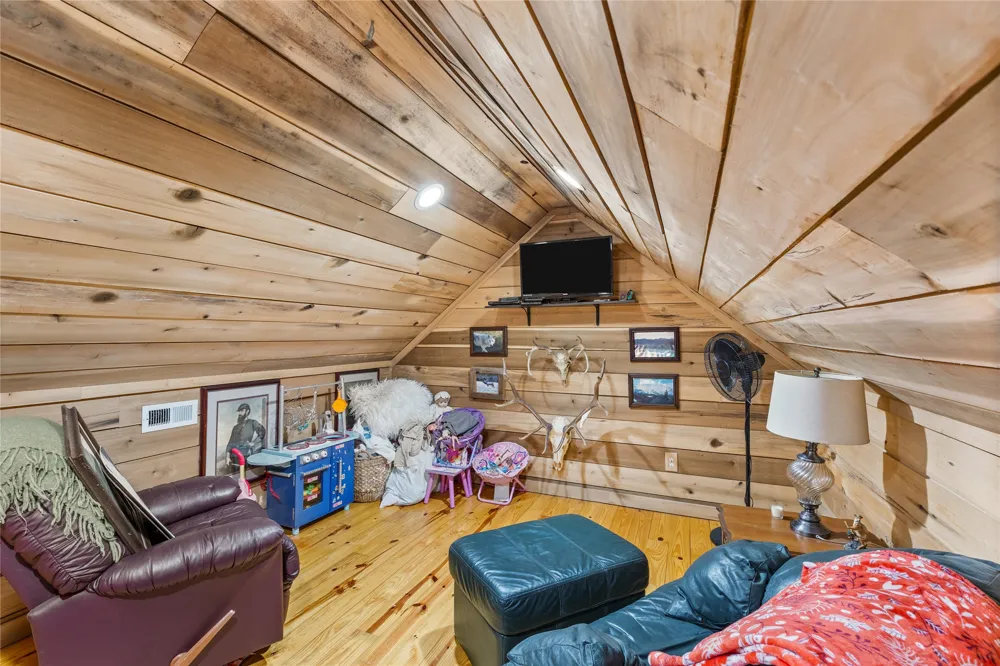 87 Buck Creek Church Road Highlands, NC 28741