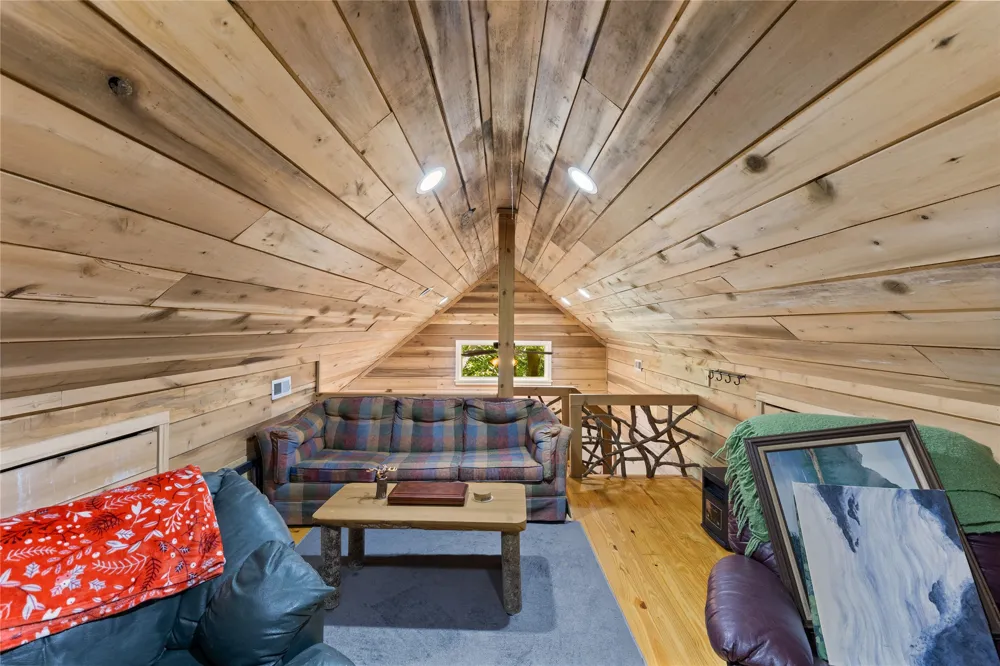 87 Buck Creek Church Road Highlands, NC 28741