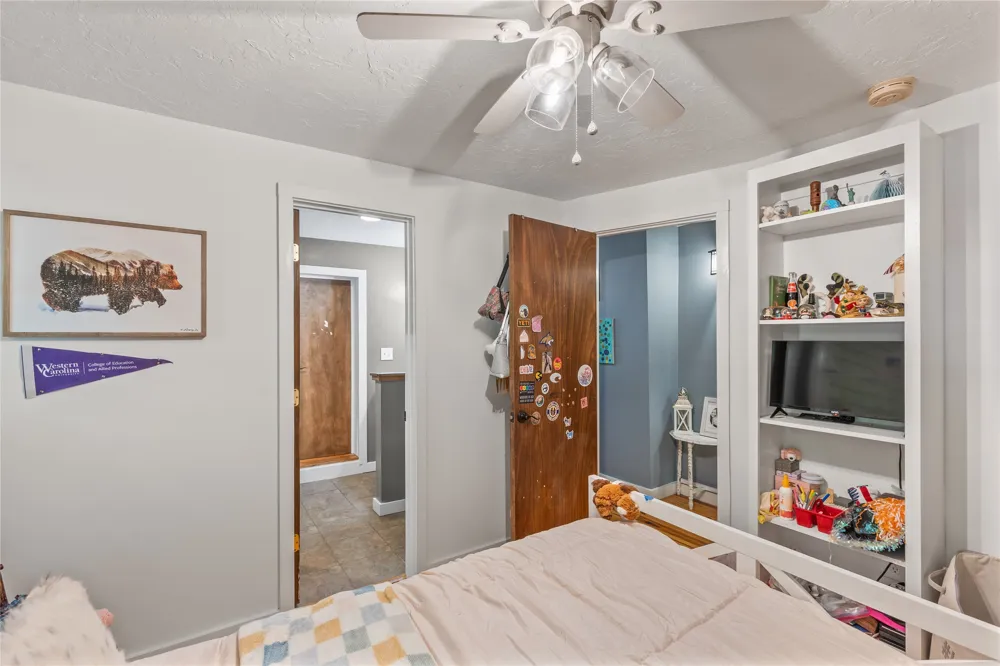 87 Buck Creek Church Road Highlands, NC 28741