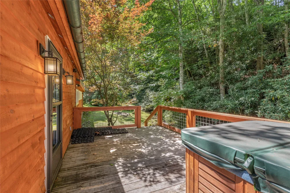 87 Buck Creek Church Road Highlands, NC 28741