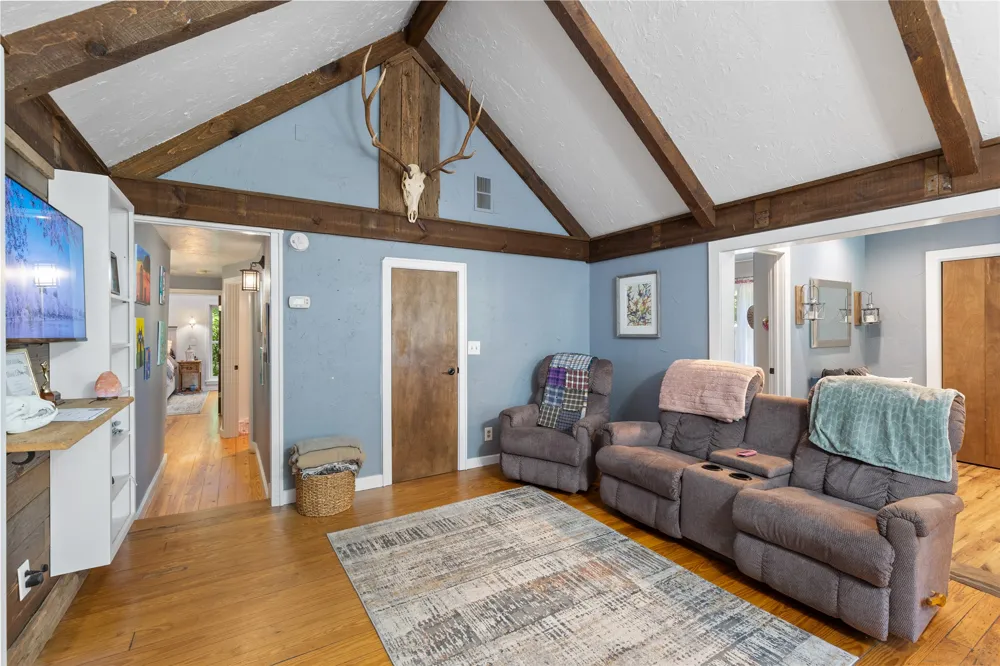 87 Buck Creek Church Road Highlands, NC 28741
