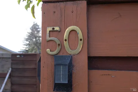 50 Hillcrest Court