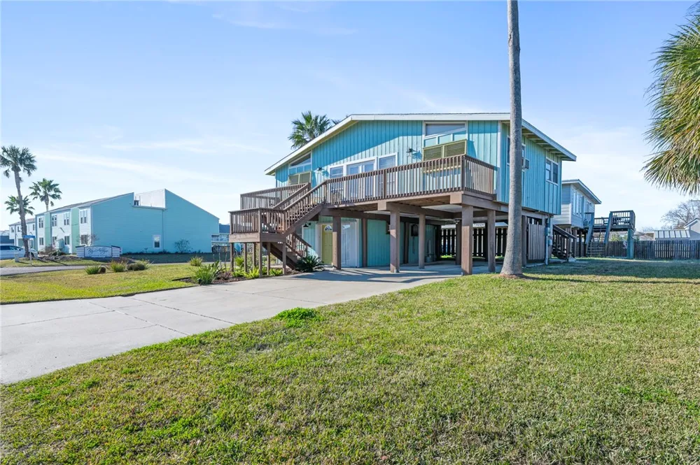 1 Lauderdale Drive Rockport, TX 78382