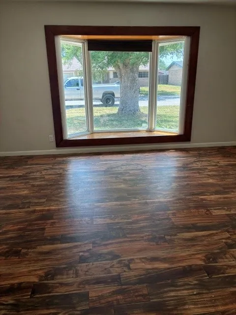 1003 Hall Avenue Kingsville, TX 78363