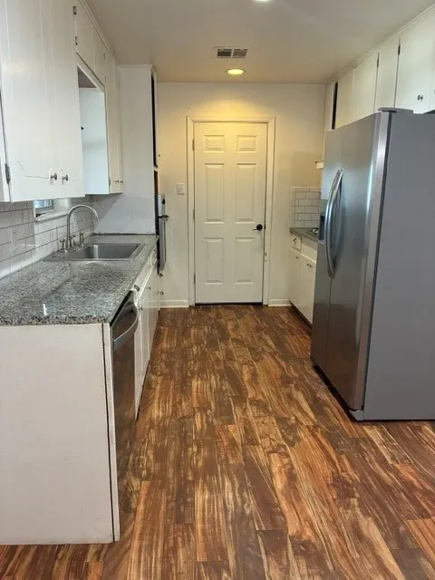 1003 Hall Avenue Kingsville, TX 78363