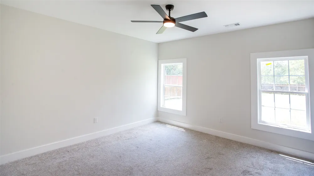 305 W Oak Olney, TX 76374
