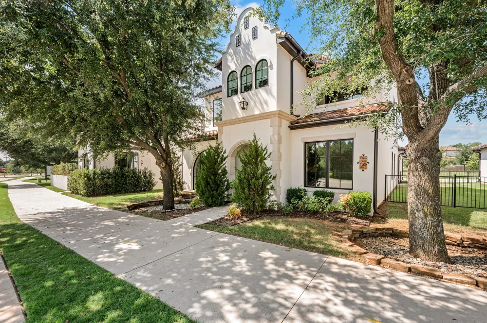 2850 Lakeside Parkway #110 Flower Mound, TX 75022