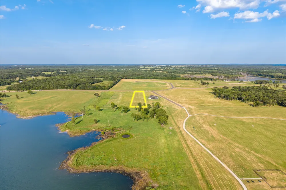 524 Shores Drive Honey Grove, TX 75446