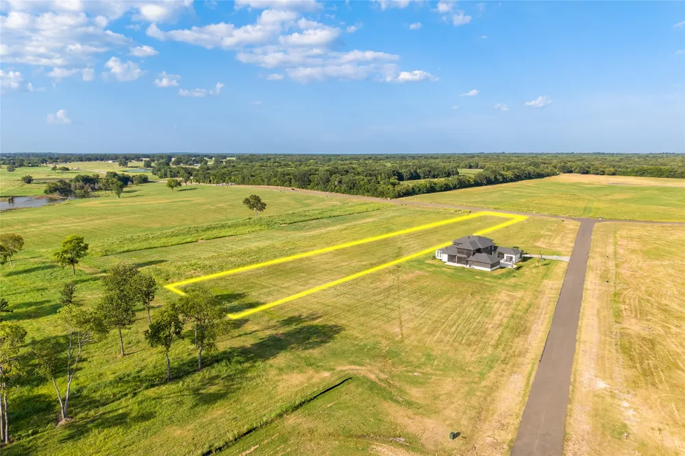 524 Shores Drive Honey Grove, TX 75446