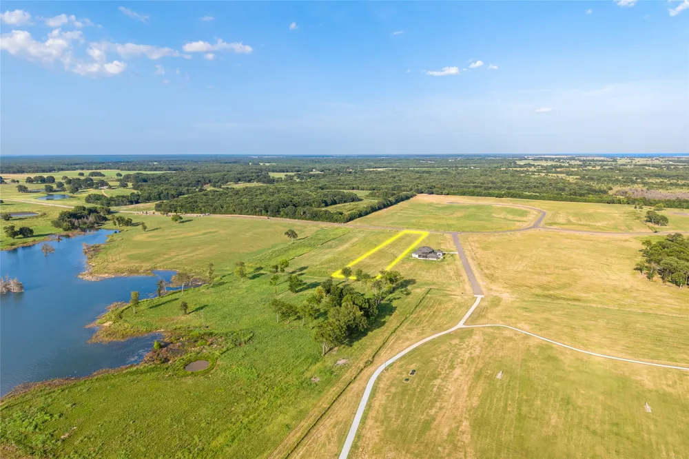 524 Shores Drive Honey Grove, TX 75446