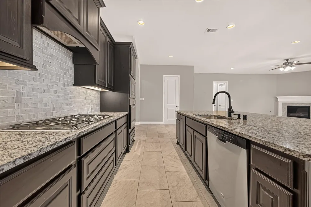 27124 Holtwood Grove Road Magnolia, TX 77354
