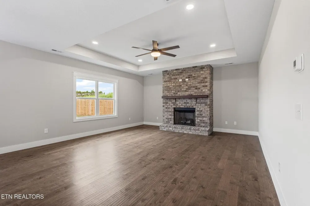 240 Lakeside Meadows Circle Madisonville, TN 37354