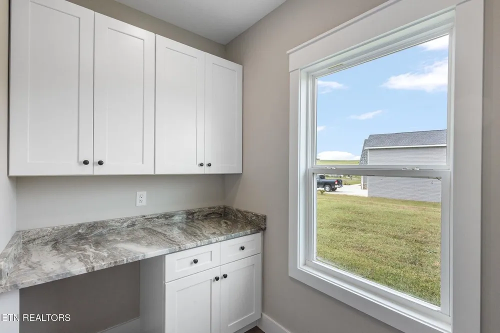 240 Lakeside Meadows Circle Madisonville, TN 37354