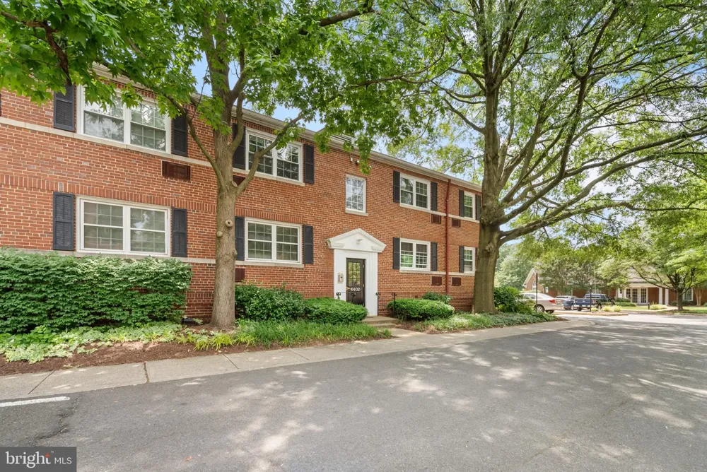 4402 PERSHING DRIVE #1 Arlington, VA 22203