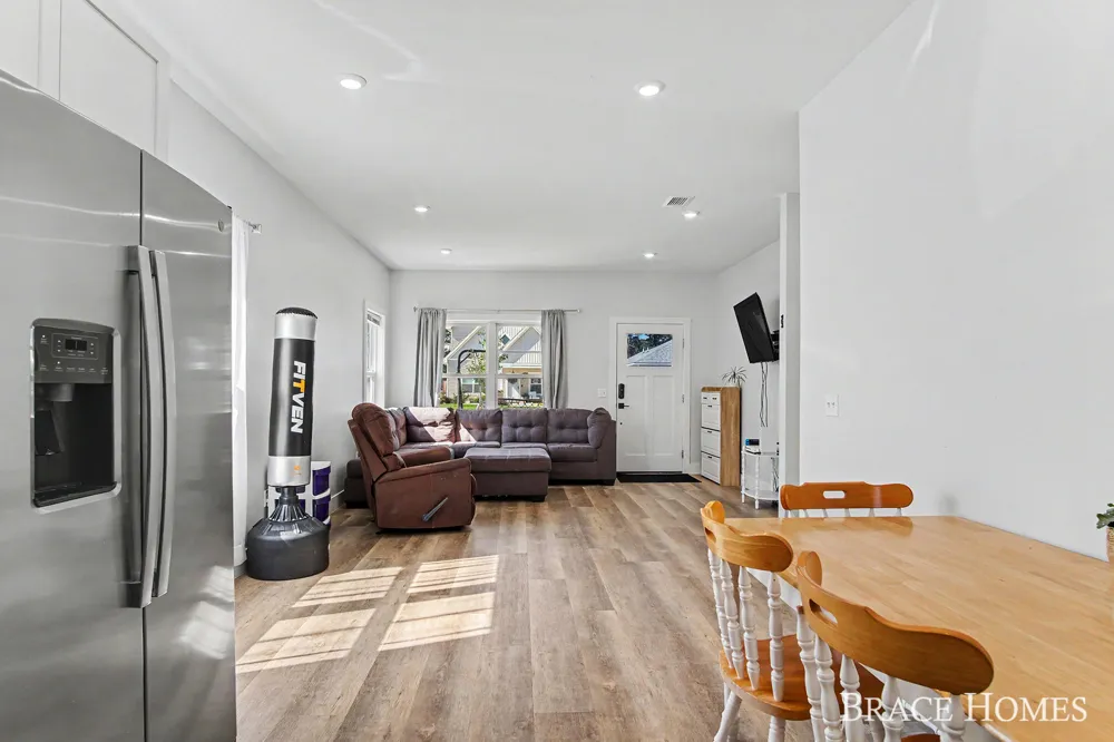 1808 Robinson Street Grand Haven, MI 49417