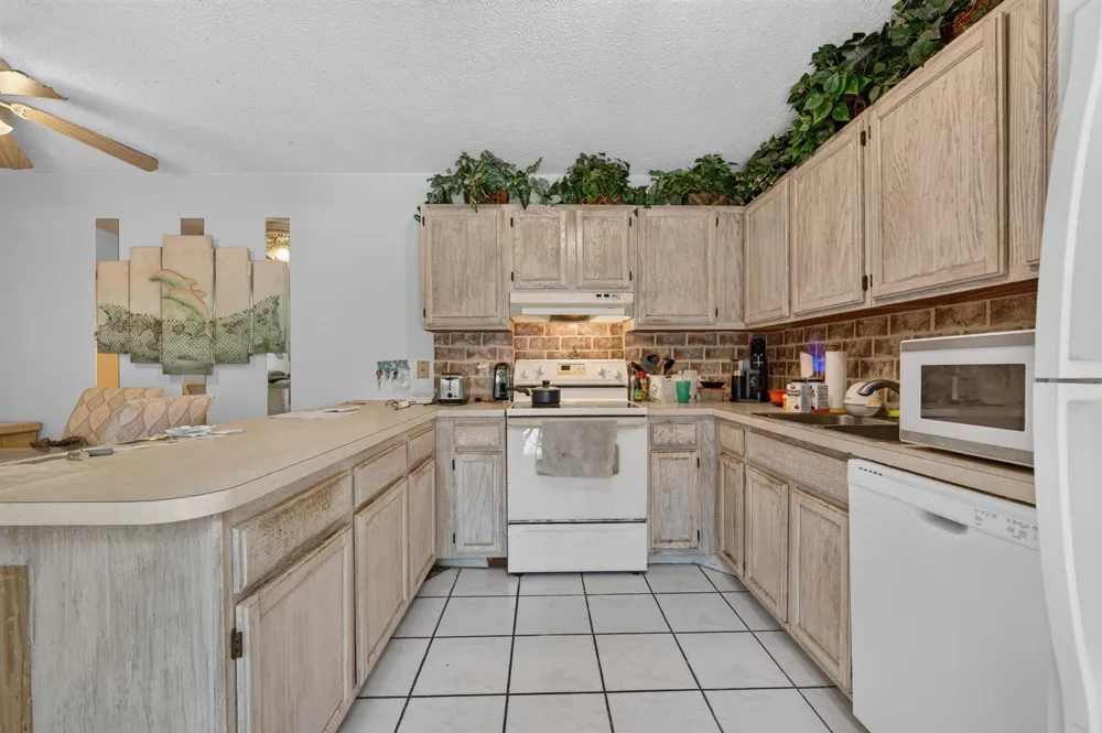 5684 SE Windsong Lane Stuart, FL 34997