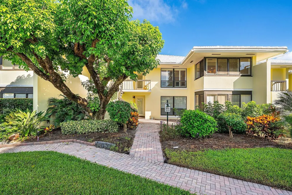 3641 Quail Ridge Drive S #Bobwhite A Boynton Beach, FL 33436