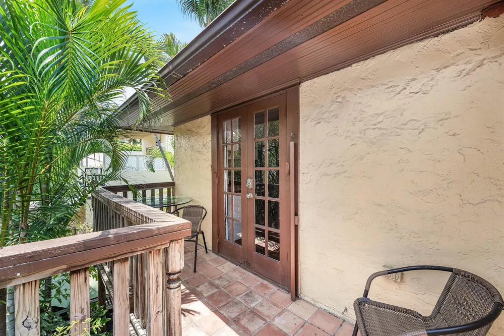 232 Australian Avenue #3 Palm Beach, FL 33480