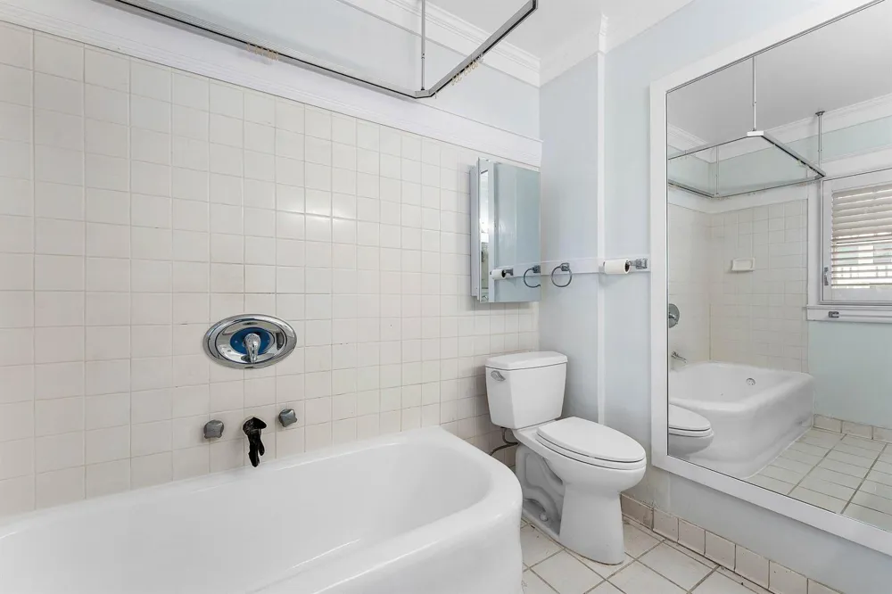 232 Australian Avenue #3 Palm Beach, FL 33480