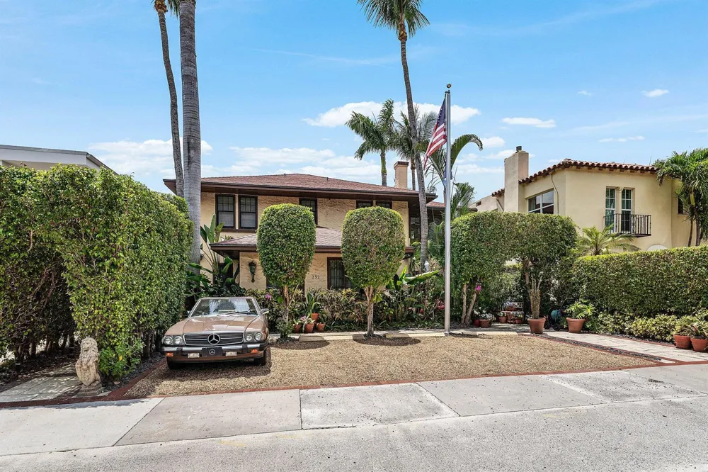 232 Australian Avenue #3 Palm Beach, FL 33480
