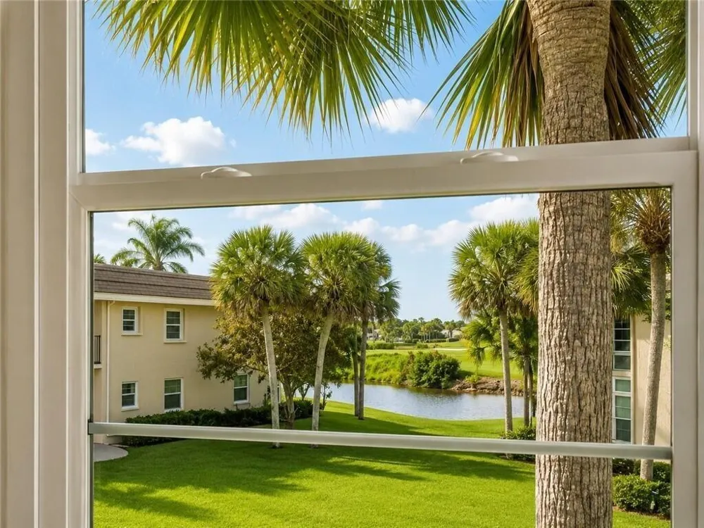 35 VISTA GARDENS TRAIL #205 Vero Beach, FL 32962