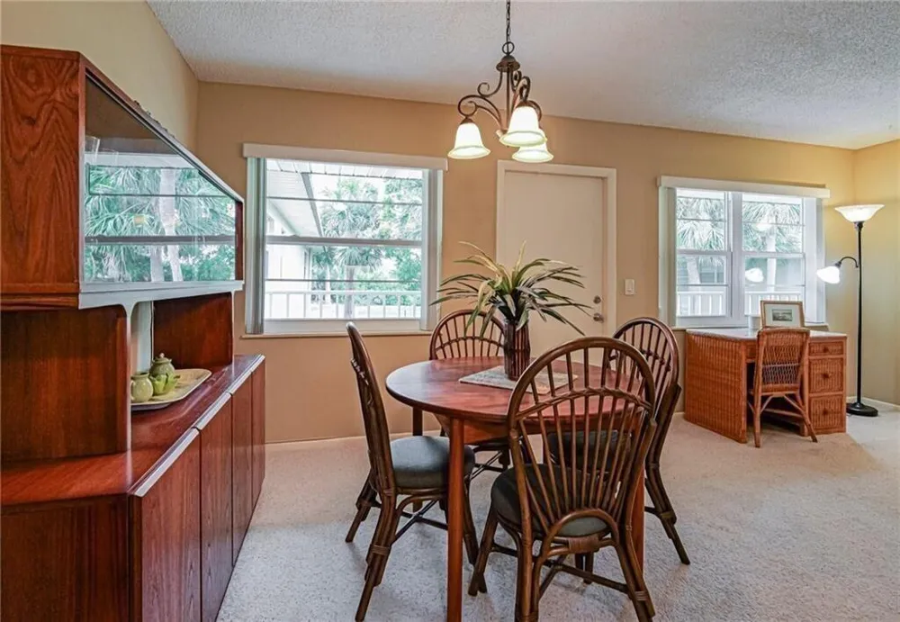 35 VISTA GARDENS TRAIL #205 Vero Beach, FL 32962
