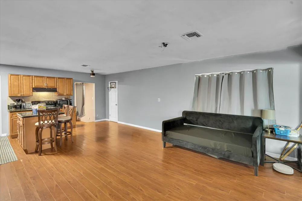308 NW 27TH STREET Wilton Manors, FL 33311