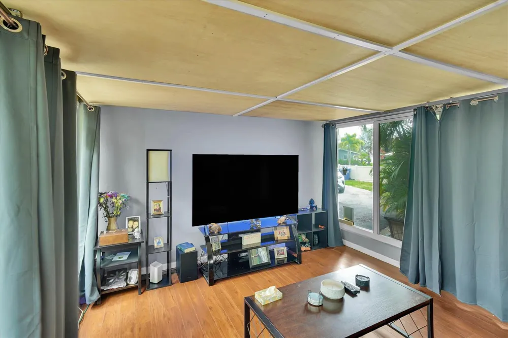 308 NW 27TH STREET Wilton Manors, FL 33311
